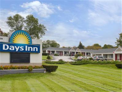 Days Inn By Wyndham Middletown New Hampton Esterno foto